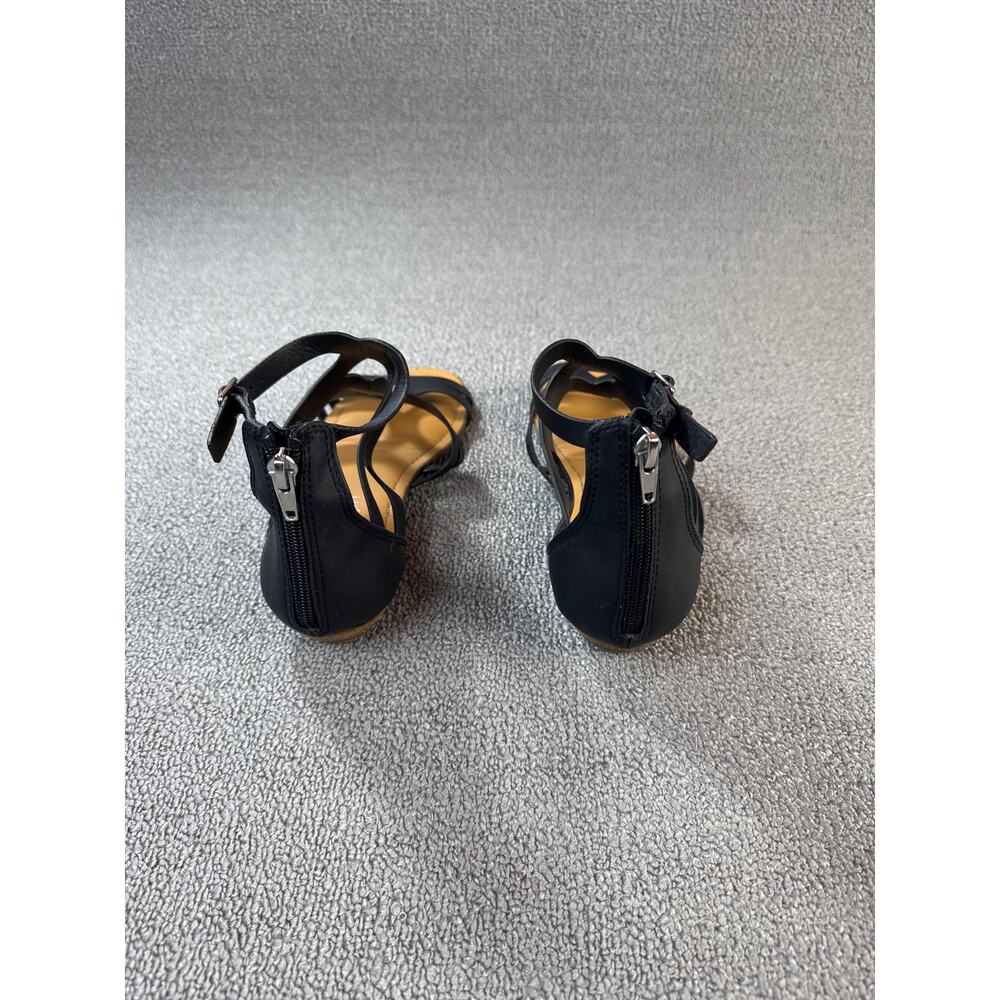 Steve Madden Sandals Flat Black Size 7.5 - Picture 5 of 8